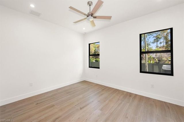 5080 Hickory Wood DR, Naples, FL 34119