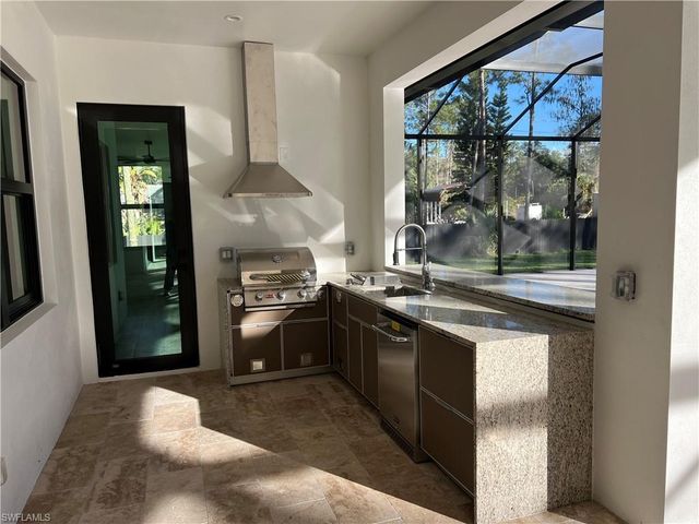 5080 Hickory Wood DR, Naples, FL 34119