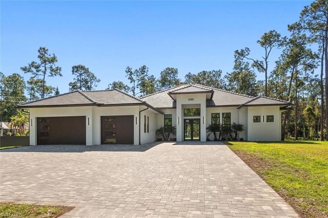 5080 Hickory Wood DR, Naples, FL 34119