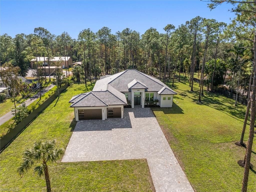 5080 Hickory Wood DR, NAPLES, FL 34119 — photo 4