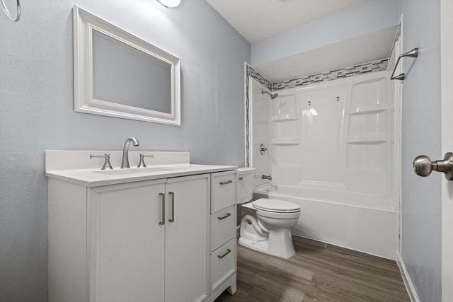 1652 19th AVENUE, Kenosha, WI 53140