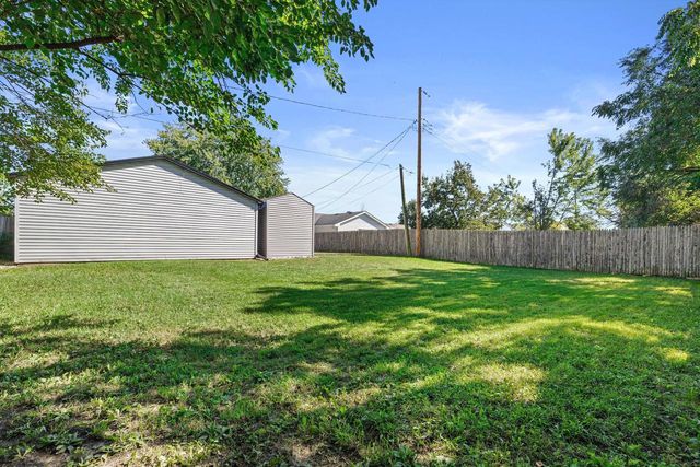 1652 19th AVENUE, Kenosha, WI 53140