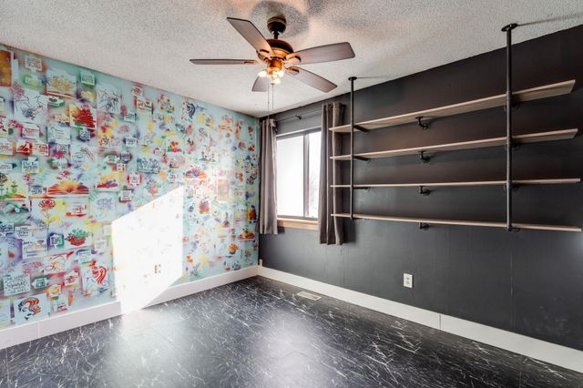 2048 N Forest Park St, Derby, KS 67037