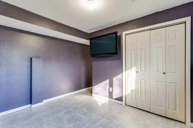 2048 N Forest Park St, Derby, KS 67037