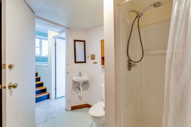 2048 N Forest Park St, Derby, KS 67037