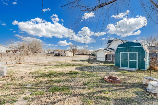 2048 N Forest Park St, Derby, KS 67037