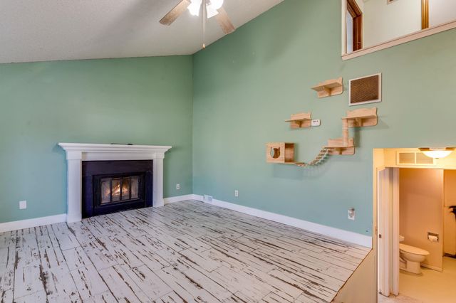 2048 N Forest Park St, Derby, KS 67037