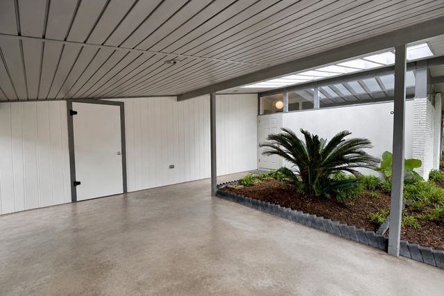 14 Dallas Dr, Houma, LA 70360