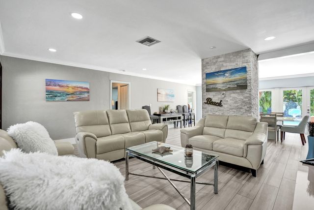 3036 NE 19th Street, Fort Lauderdale, FL 33305