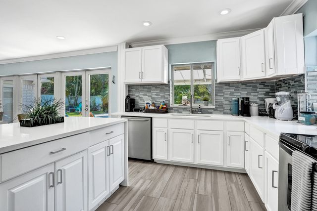 3036 NE 19th Street, Fort Lauderdale, FL 33305