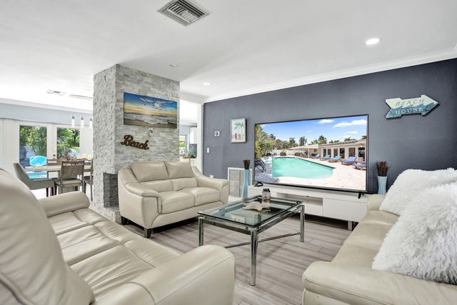 3036 NE 19th Street, Fort Lauderdale, FL 33305
