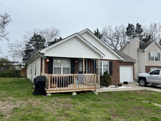 4026 Margo Cir, La Vergne, TN 37086