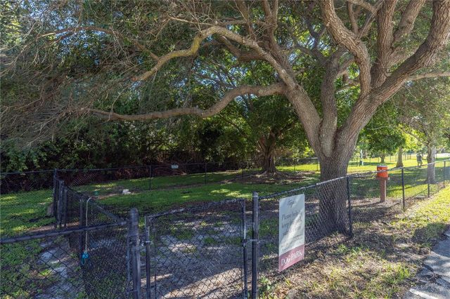 10263 GANDY BOULEVARD N 315, St Petersburg, FL 33702