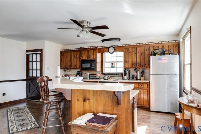 14747 Ramblewood Dr, Chester, VA 23836