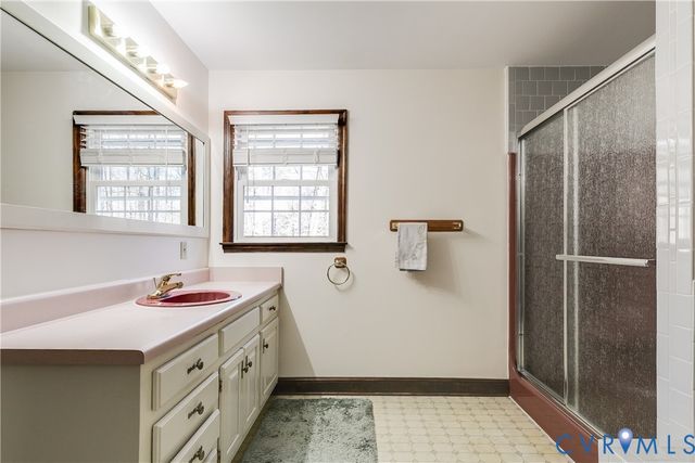 14747 Ramblewood Dr, Chester, VA 23836
