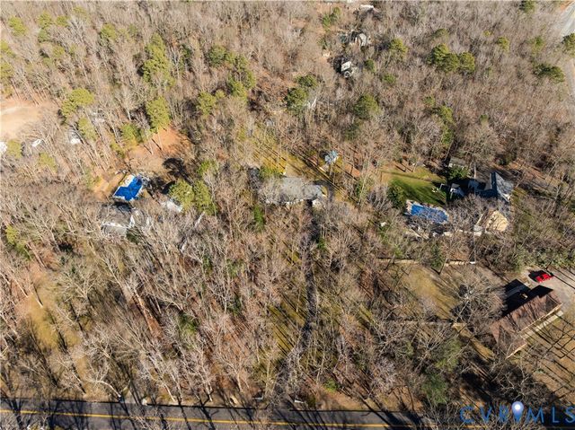 14747 Ramblewood Dr, Chester, VA 23836