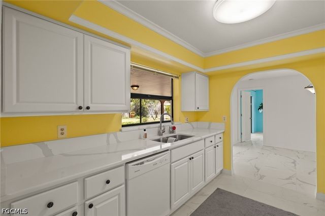 1011 El Mar AVE, Fort Myers, FL 33919
