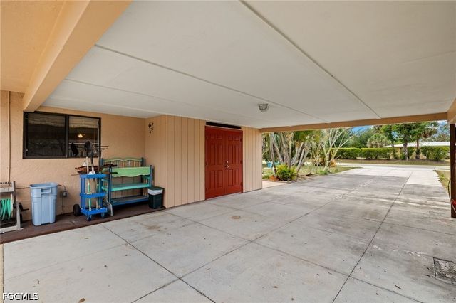 1011 El Mar AVE, Fort Myers, FL 33919