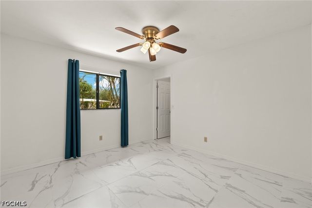 1011 El Mar AVE, Fort Myers, FL 33919