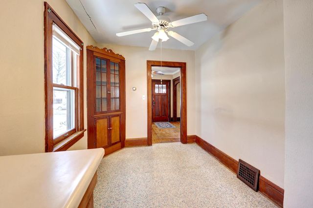 2036 Stillwater Avenue E, Saint Paul, MN 55119