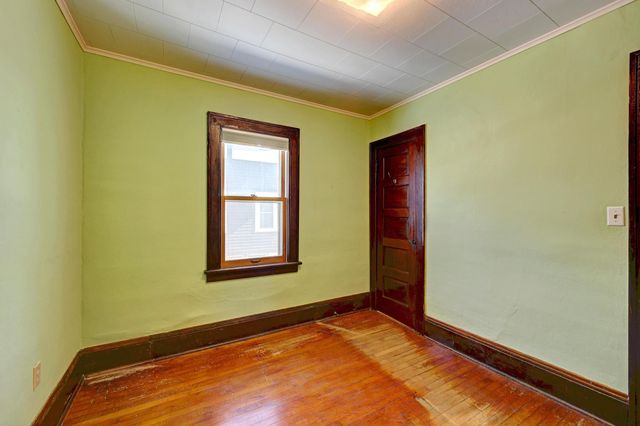 2036 Stillwater Avenue E, Saint Paul, MN 55119