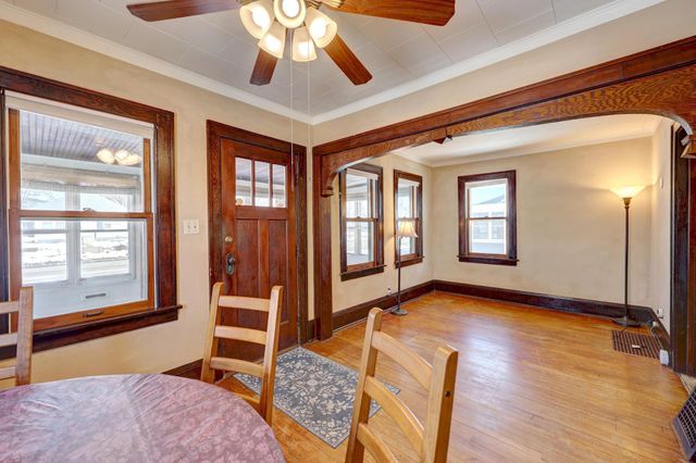 2036 Stillwater Avenue E, Saint Paul, MN 55119