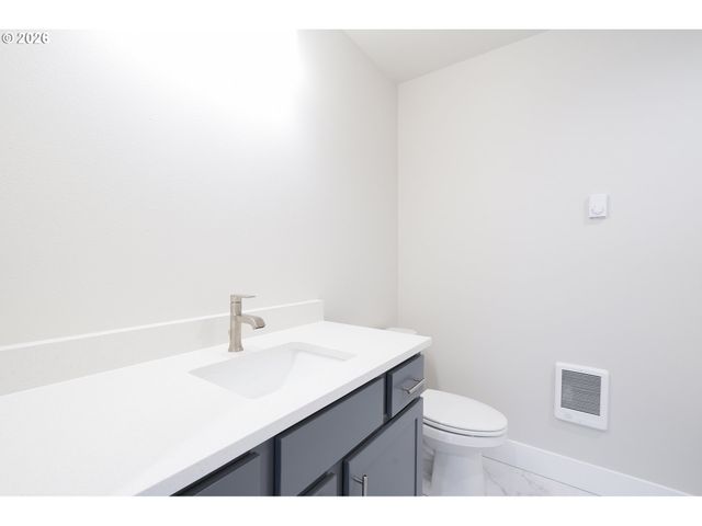 11817 Se BOISE St, Portland, OR 97266