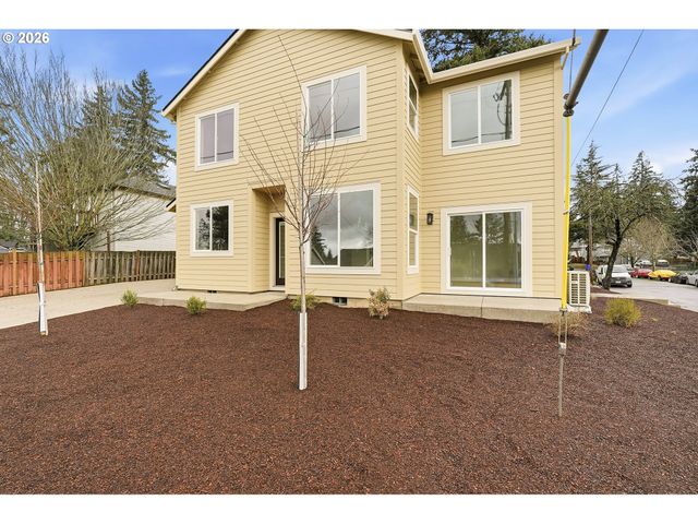 11817 Se BOISE St, Portland, OR 97266