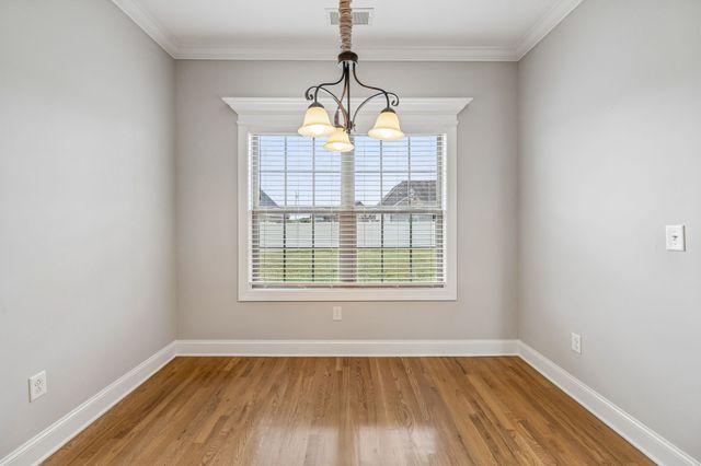 2108 Long Shot Ct, Lascassas, TN 37085
