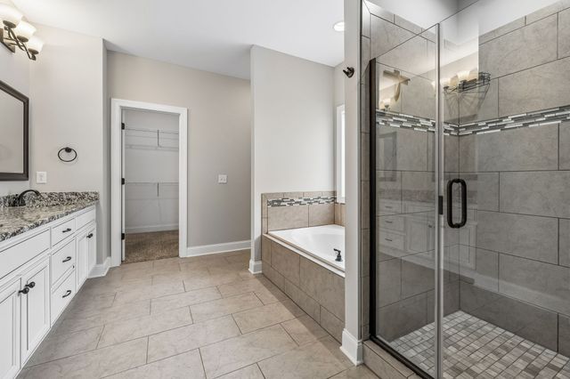 2108 Long Shot Ct, Lascassas, TN 37085