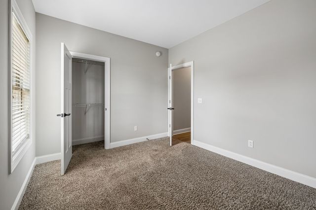 2108 Long Shot Ct, Lascassas, TN 37085