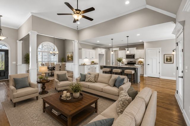 2108 Long Shot Ct, Lascassas, TN 37085