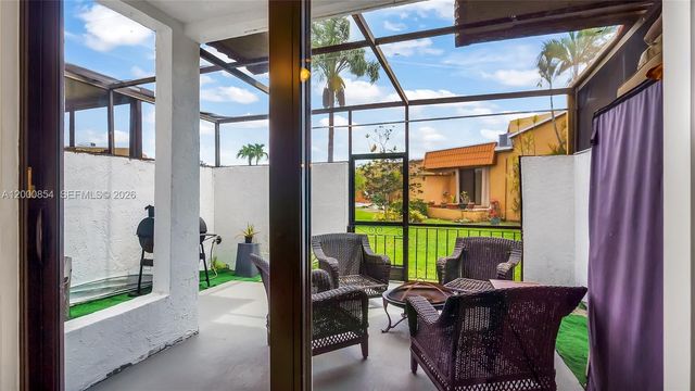 1541 NW 92nd Avenue 186, Pembroke Pines, FL 33024