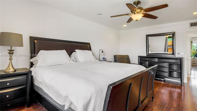 1541 NW 92nd Avenue 186, Pembroke Pines, FL 33024