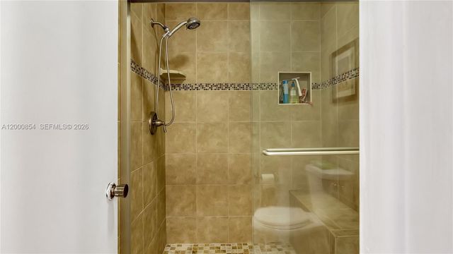 1541 NW 92nd Avenue 186, Pembroke Pines, FL 33024