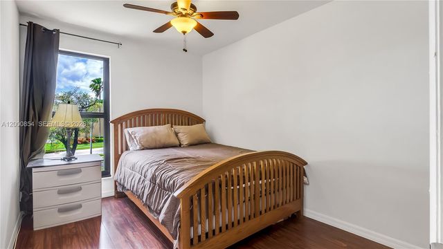 1541 NW 92nd Avenue 186, Pembroke Pines, FL 33024