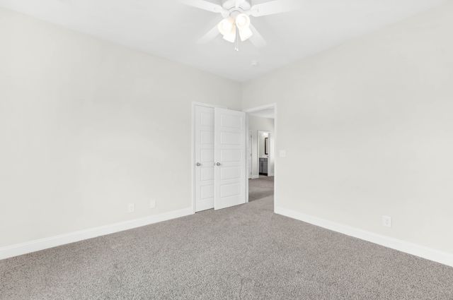 195 Donegal Dr, Clarksville, TN 37042