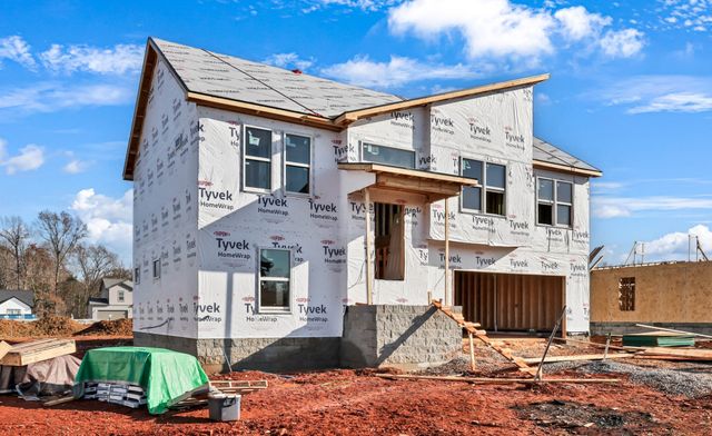 195 Donegal Dr, Clarksville, TN 37042