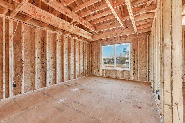 195 Donegal Dr, Clarksville, TN 37042