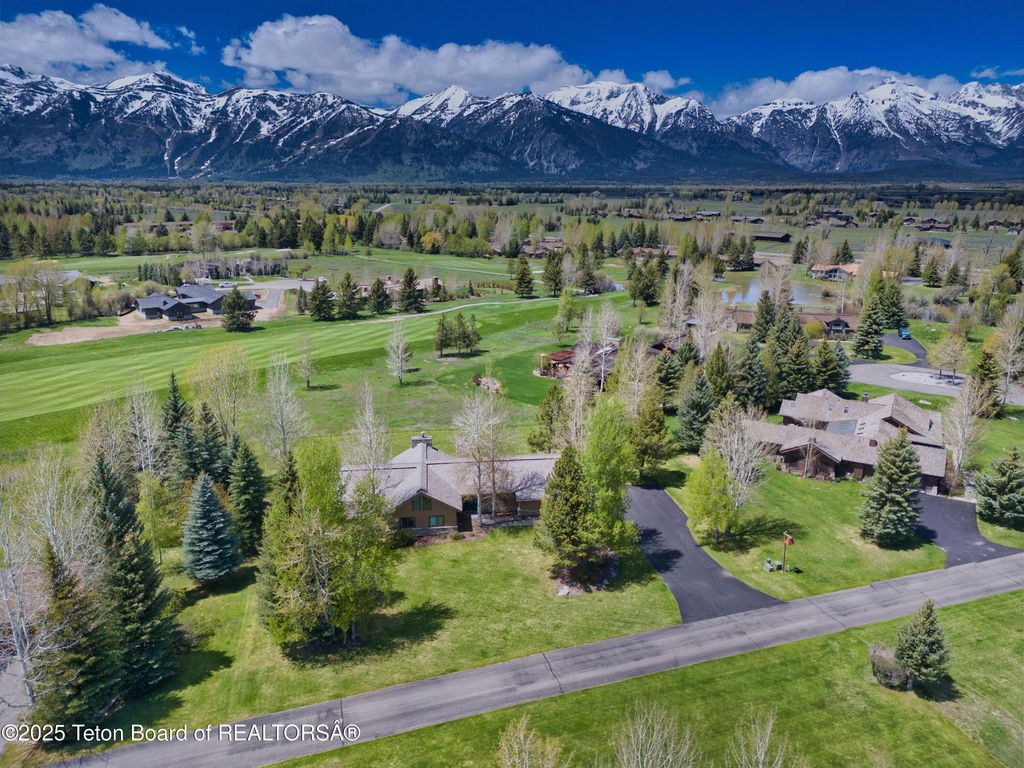 6275 N ASPEN Drive, Jackson, WY 83001 photo 11