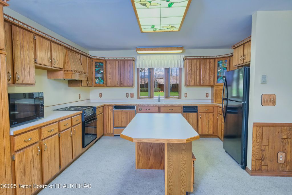 6275 N ASPEN Drive, Jackson, WY 83001 photo 4