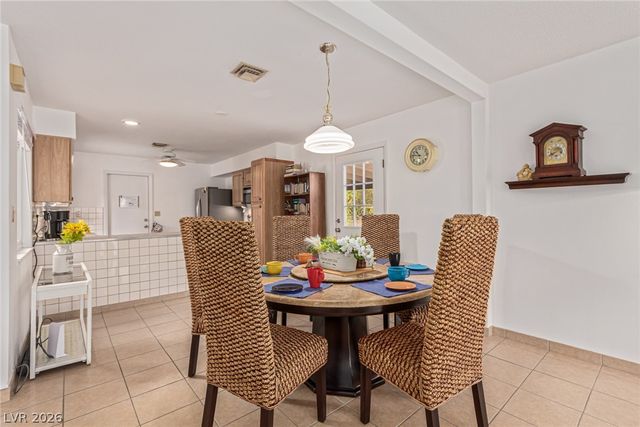 622 East Fairway Road, Henderson, NV 89015