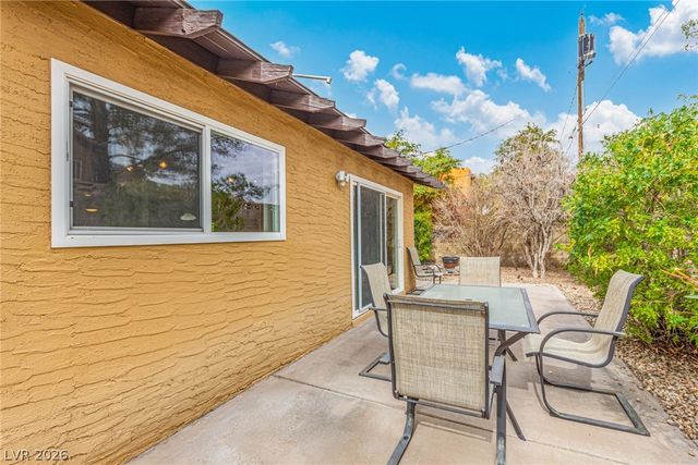 622 East Fairway Road, Henderson, NV 89015