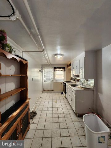 4327 SHAMROCK AVE, Baltimore, MD 21206