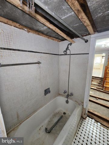 4327 SHAMROCK AVE, Baltimore, MD 21206