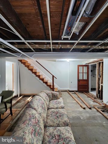 4327 SHAMROCK AVE, Baltimore, MD 21206