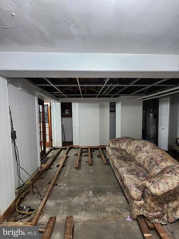 4327 SHAMROCK AVE, Baltimore, MD 21206