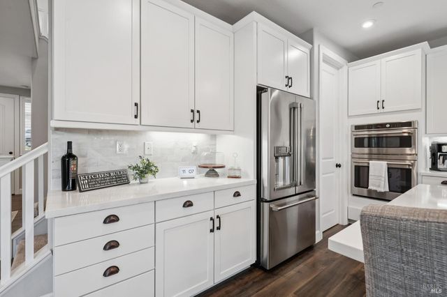 95 Jagla St, Cotati, CA 94931