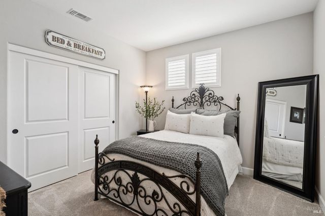 95 Jagla St, Cotati, CA 94931