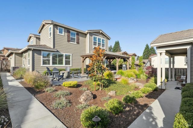 95 Jagla St, Cotati, CA 94931